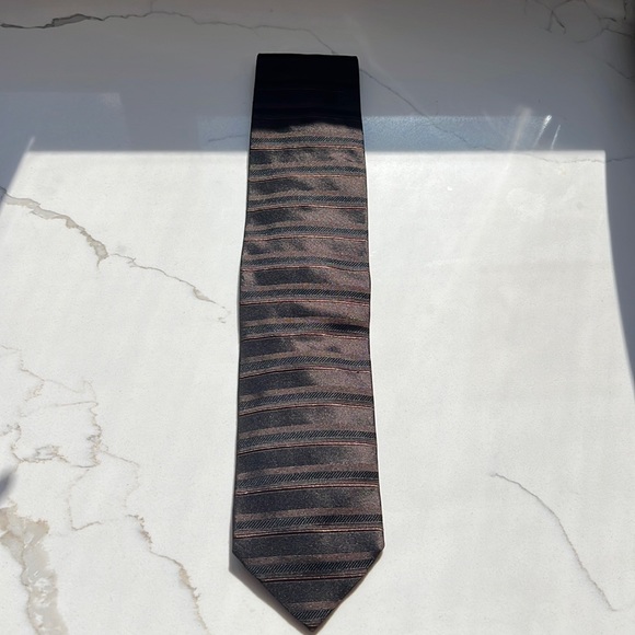 Hugo Boss vintage tie - Picture 3 of 5